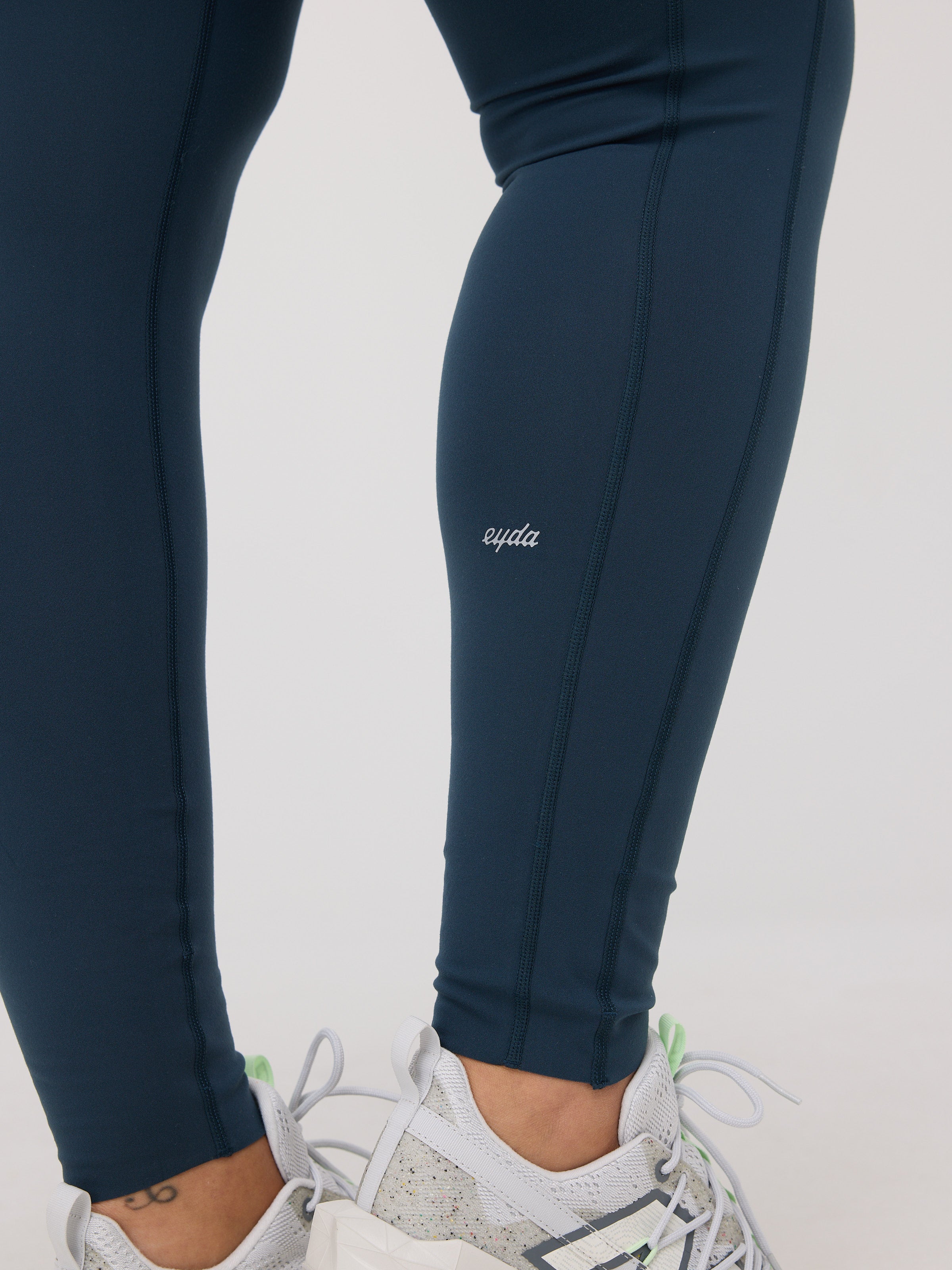 Jadie Complete Pocket Tights