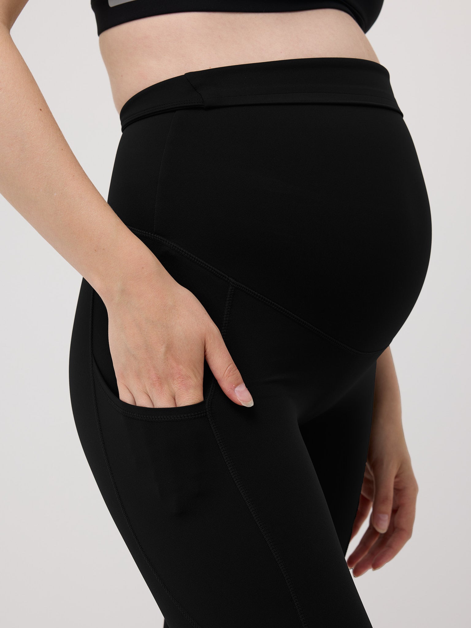 Milla Ultralight Preggo Pocket Tights