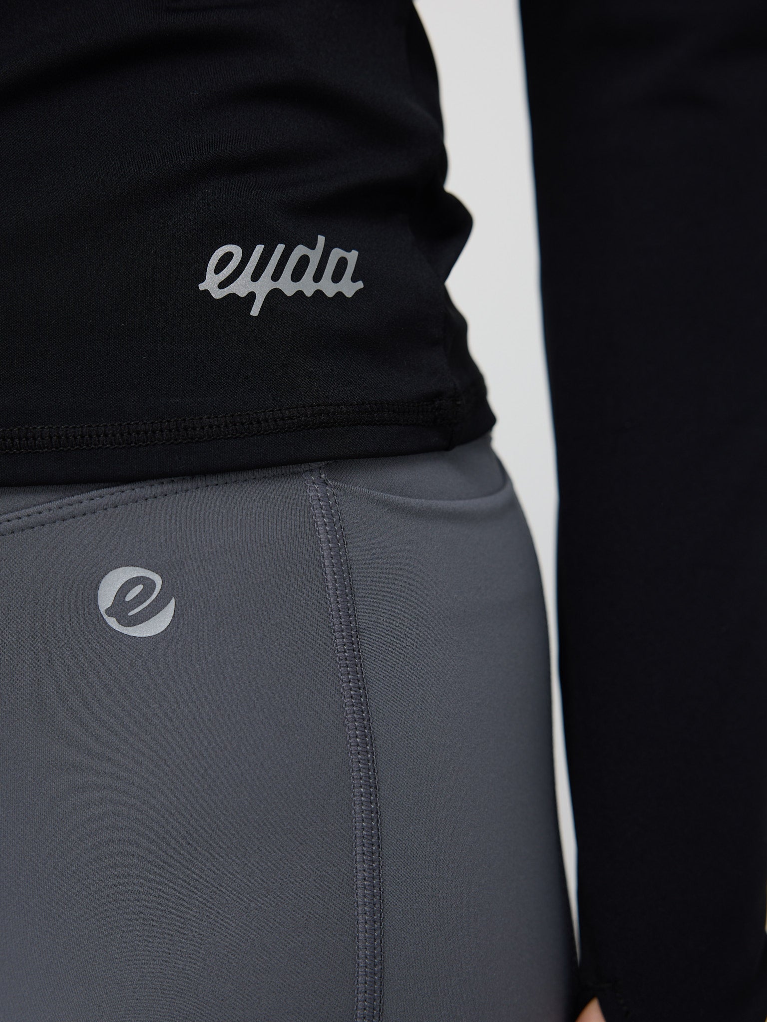 Bobby Hooded Long Sleeve