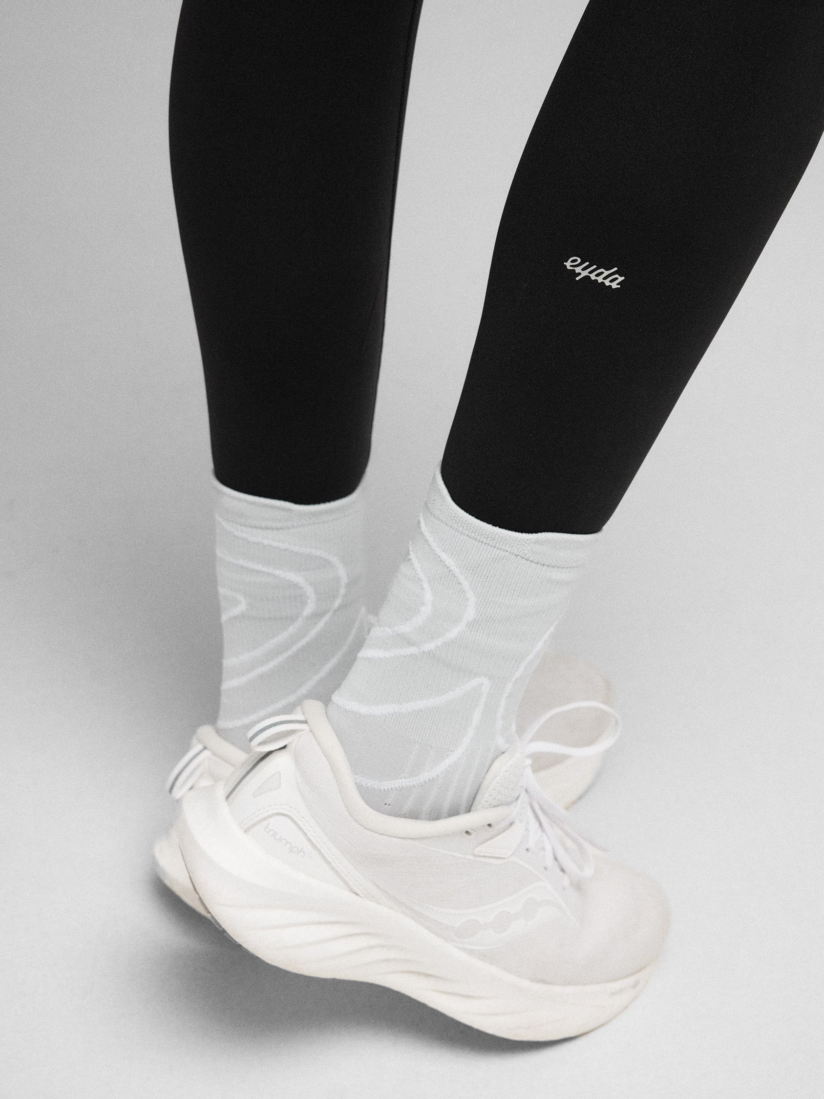 Ellie Ultralight Pocket Tights