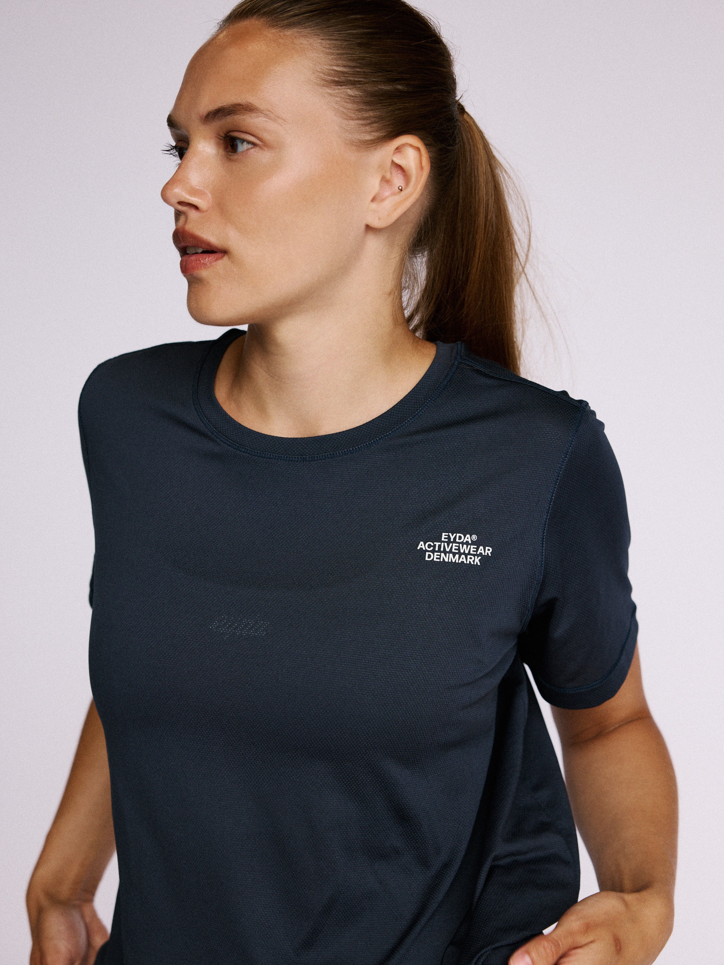Freja Tee
