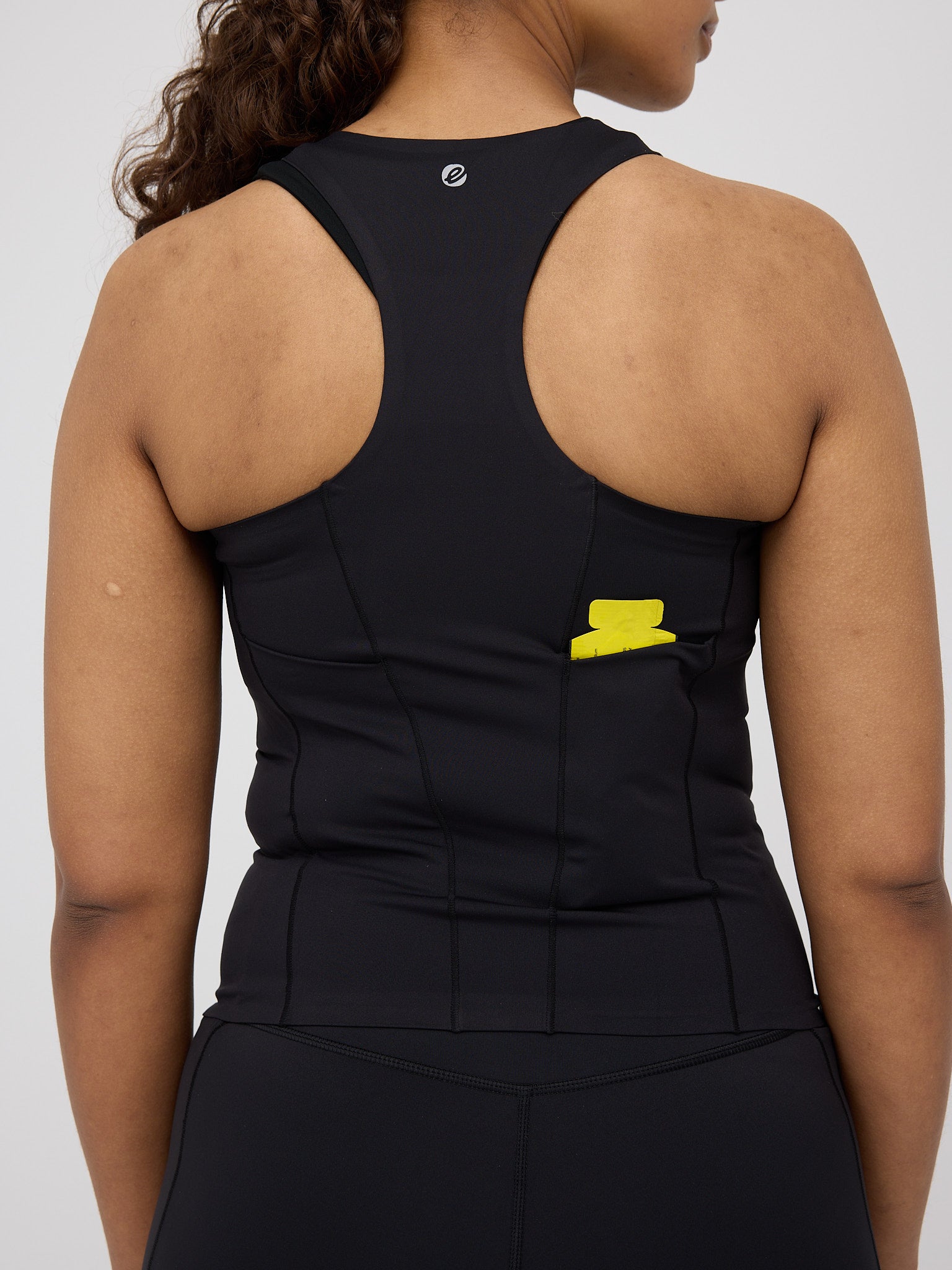 Isa Compression Pocket Top