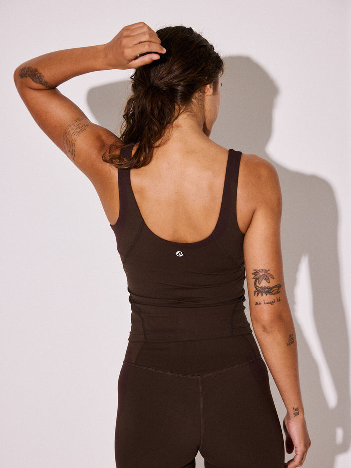 Naomi Built-In Support Top