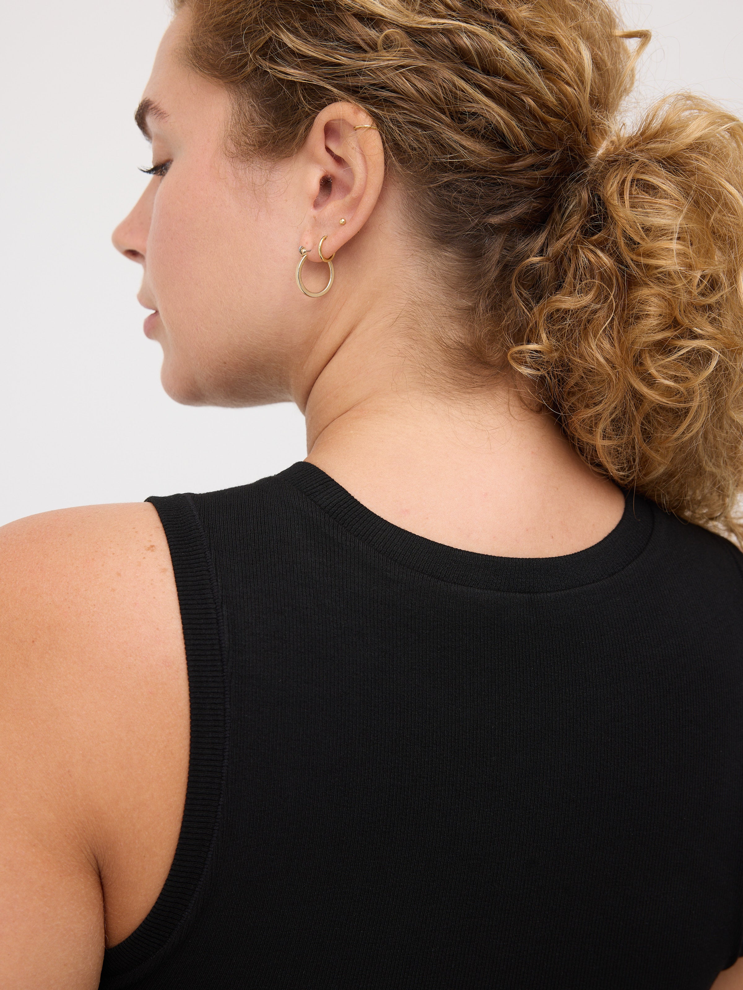 Scarlet Built In Support Top