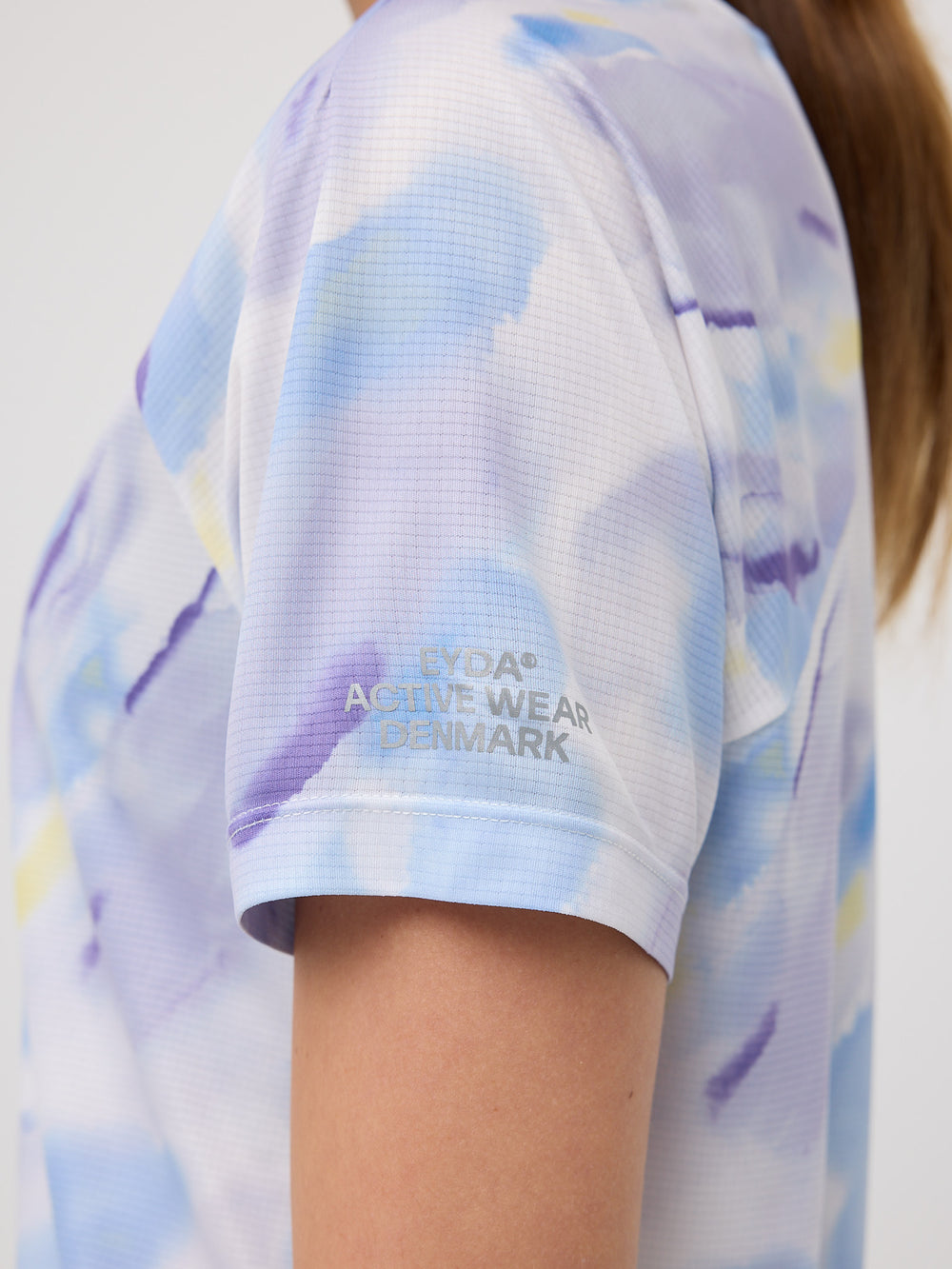 Lecia Tee