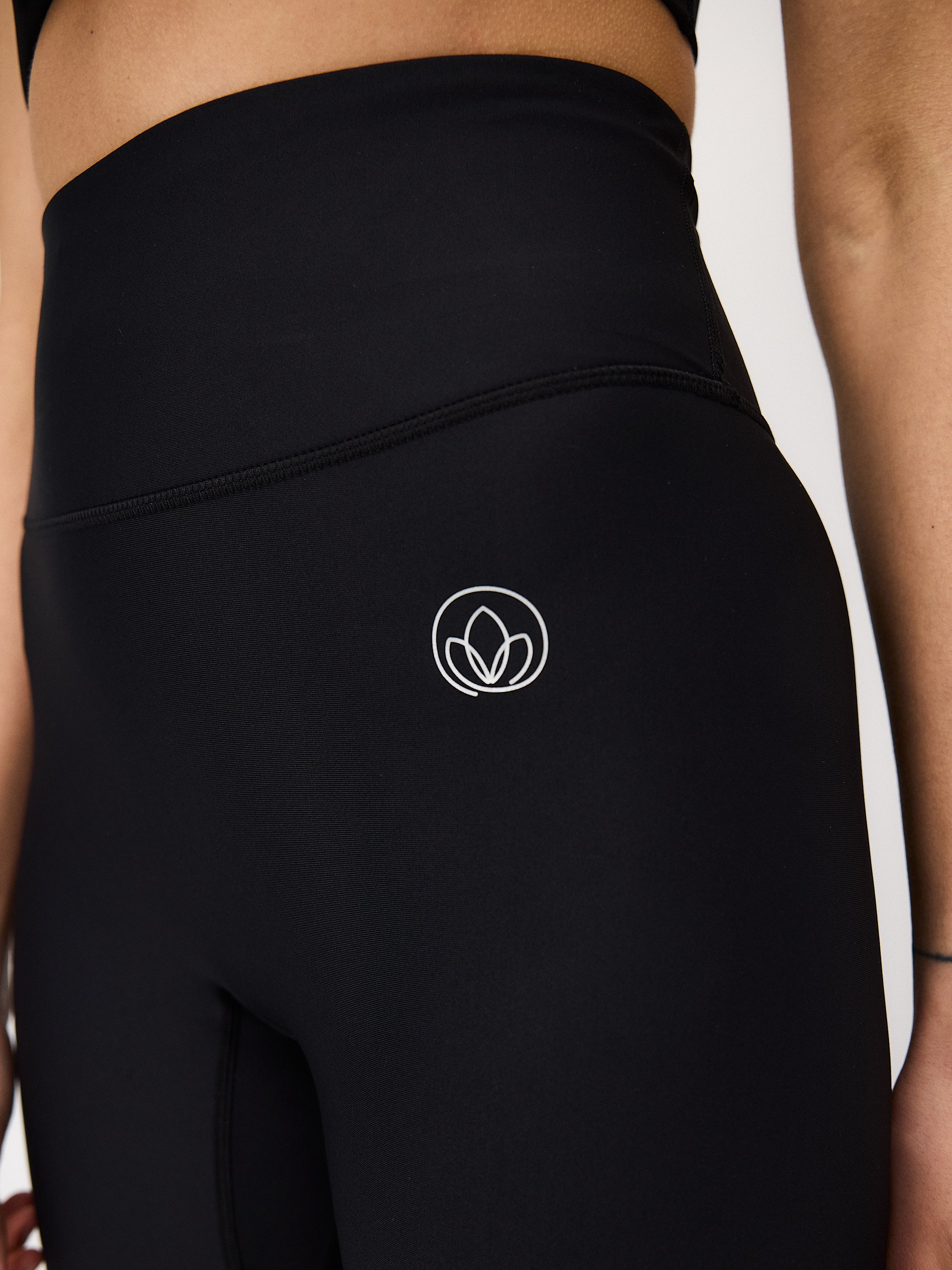 Vega CoverMax Shorts