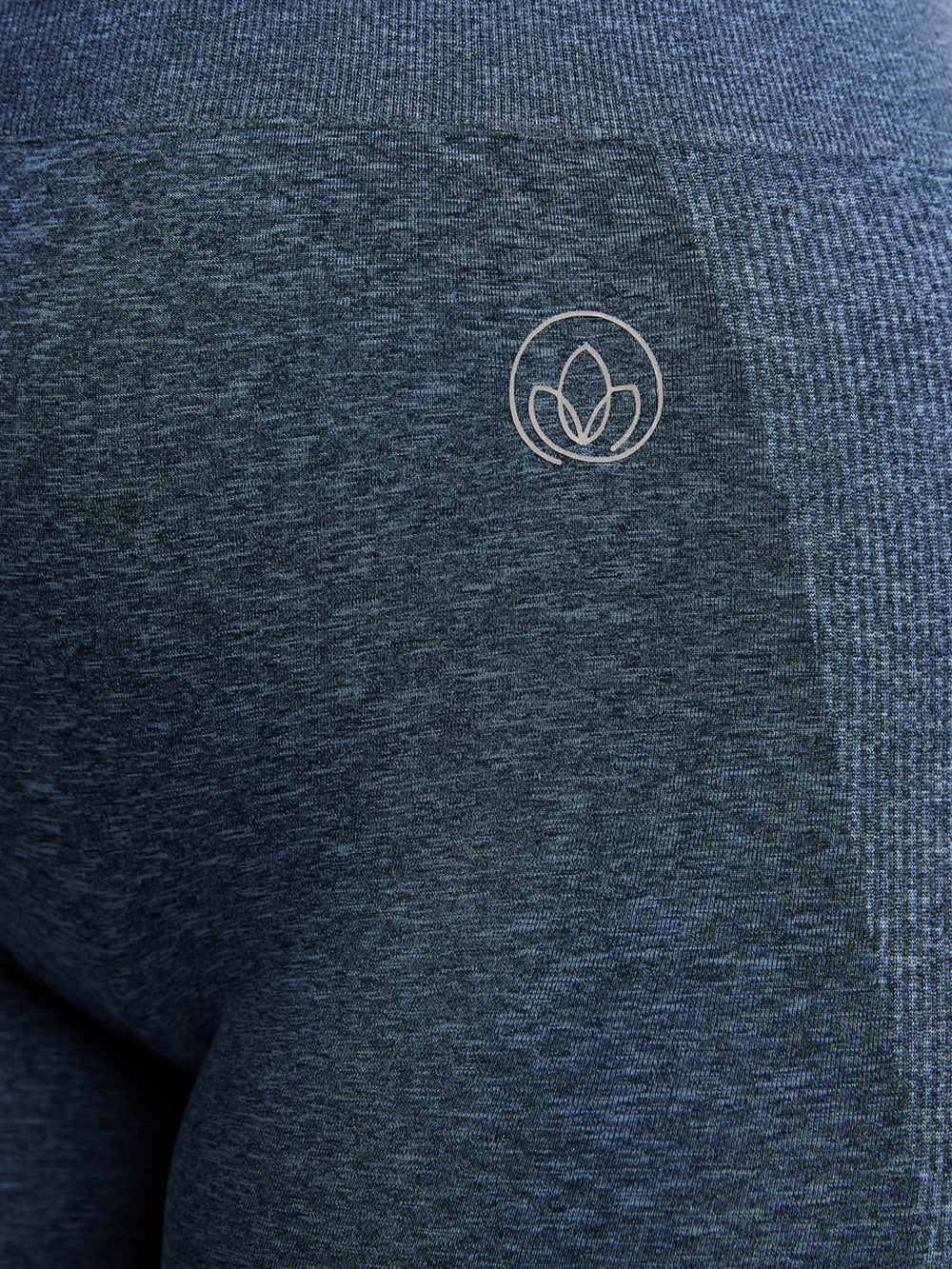 EYDA logo på seamless shorts