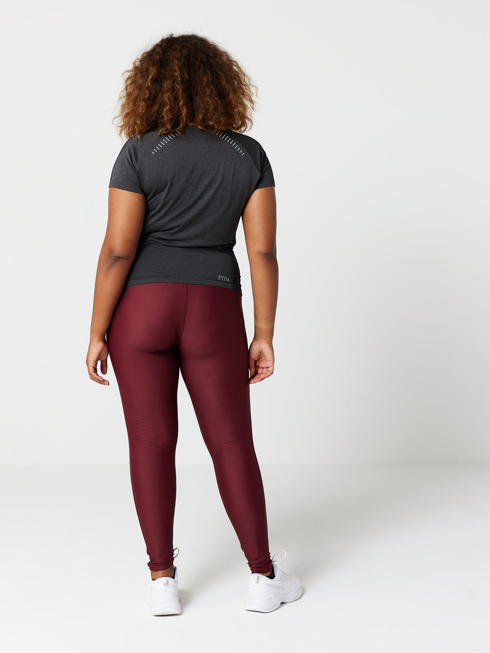 Zoey Tee